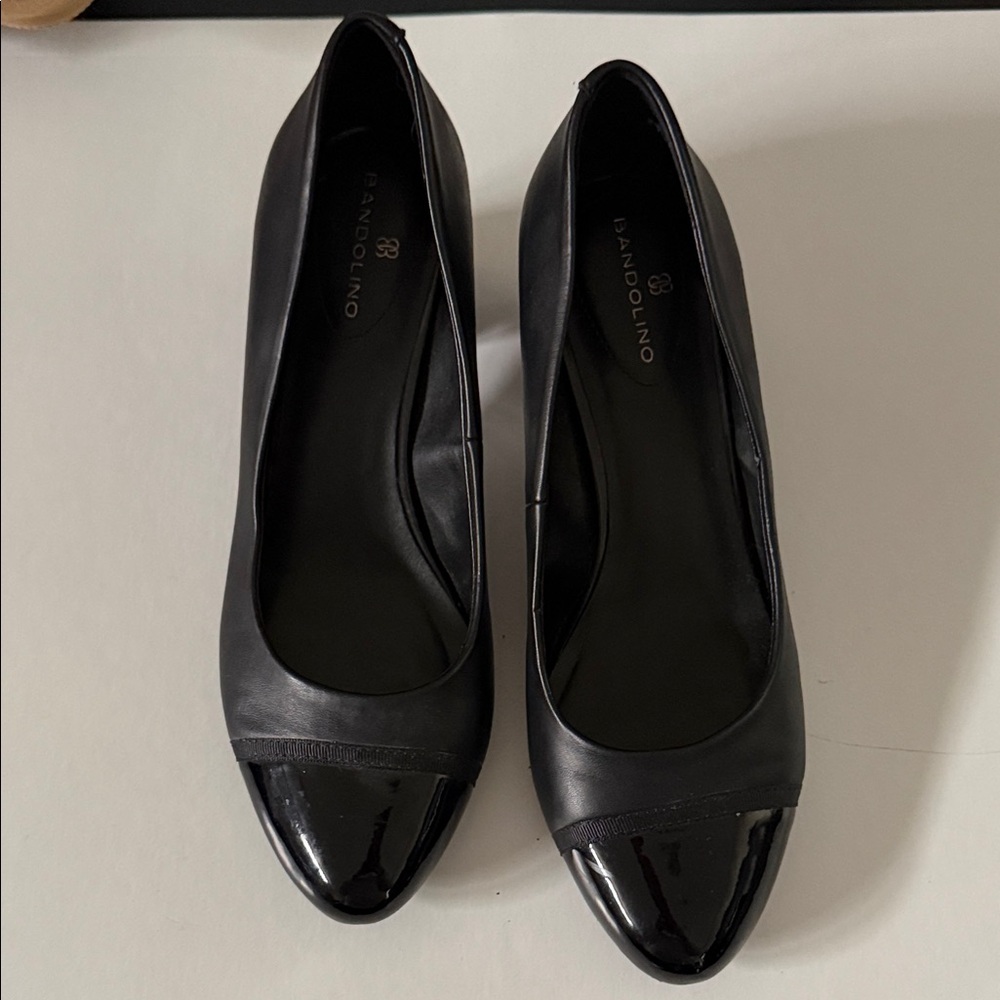 Bandolino Black Patent Leather Heels